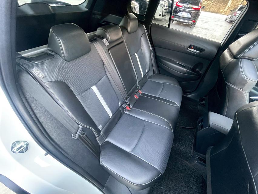 Toyota Cross 1.8Hybrid GR Sport ปี22 รูปที่ 13