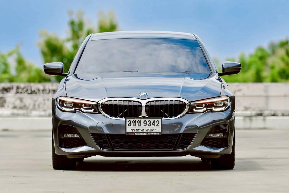BMW 320d Msport ปี21จด22