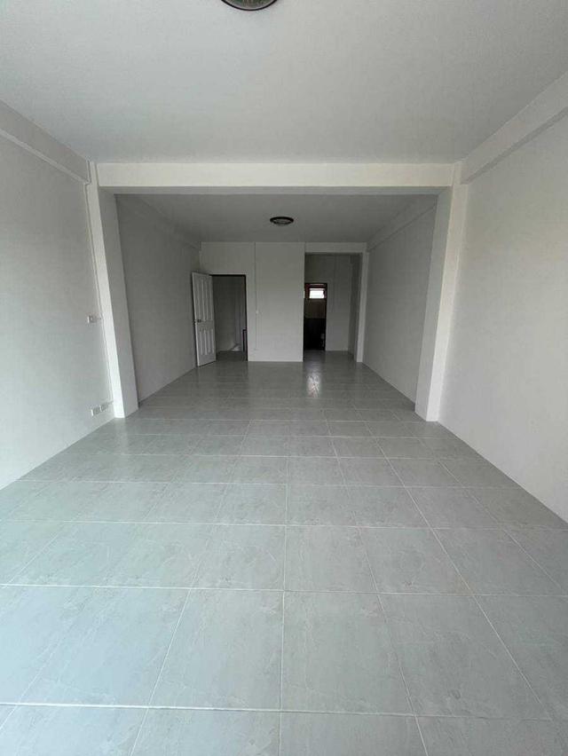 อาคารพาณิชย์ ปทุมสายใน วิวริมแม่น้ำ ทำเลทอง 7