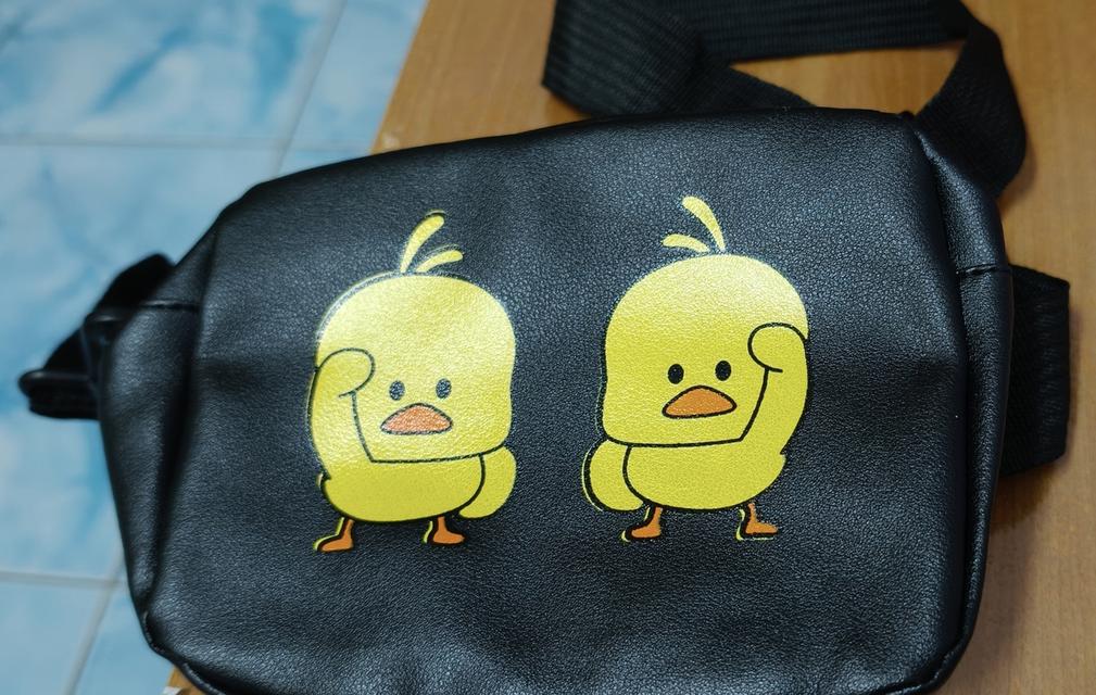 กระเป๋าสะพาย น้ำหอม option 2