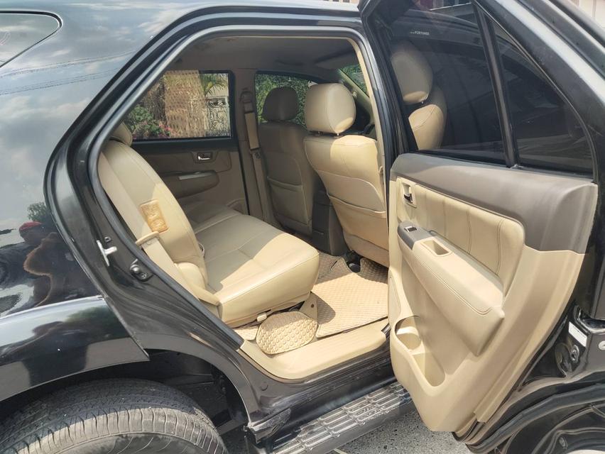 ขาย ปี 13 Toyota Fortuner 2.5 G ดีเซล รูปที่ 9