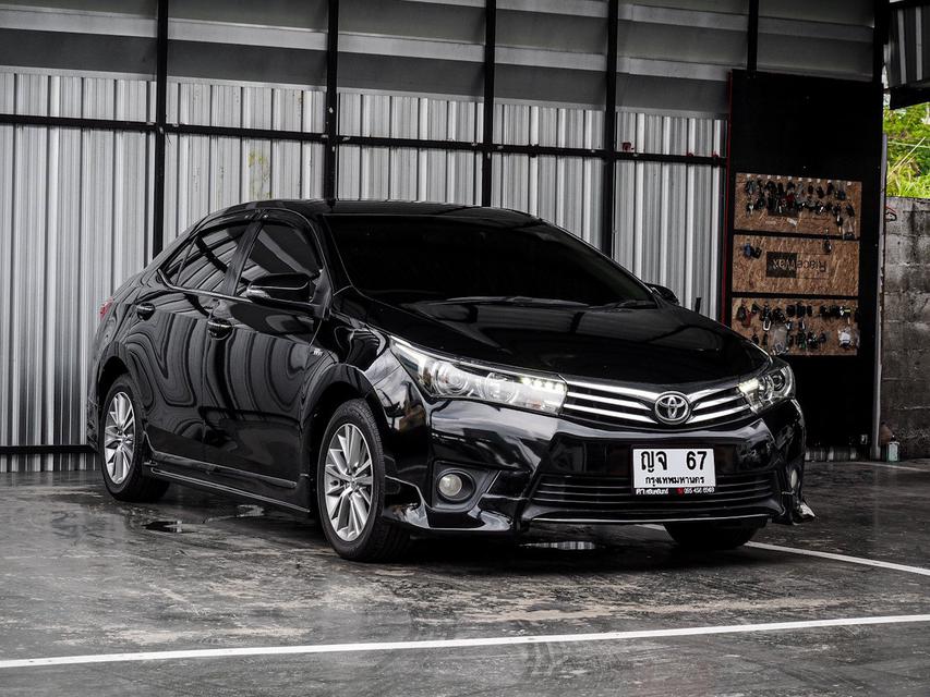 Toyota Altis รุ่น Top สุด 1.8 V ปี 2014 สีดำ 1