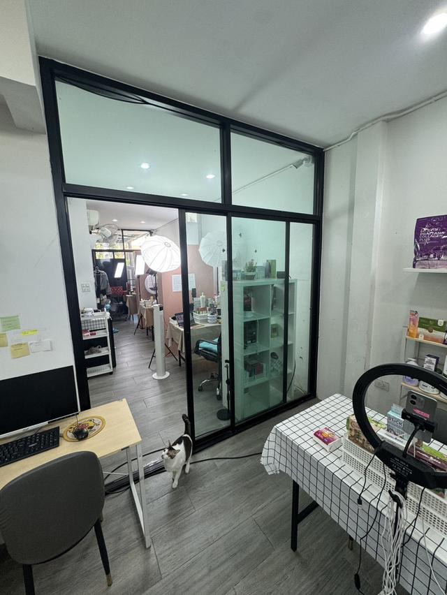 ขายบ้านเดียวในโครงการ คาซ่าวิลล์สุขาภิบาล5. กทม. พื้นที่ 50.6 ตรว  พื้นที่ใช้สอย 262 ตรม 3ห้องนอน 3 ห้องน้ำ 2 ที่จอดรถ ราคาถูกที่สุด 5