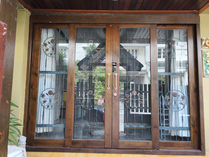ขายด่วน ทาวน์โฮม 3ชั้น พระยาสุเรนทร์32  ตกแต่งสวยพร้อมอยู่ 4นอน 4 น้ำ 1ห้องนั่งเล่น1 ครัว 33ตรว  ราคา 3.59 ล้าน 15