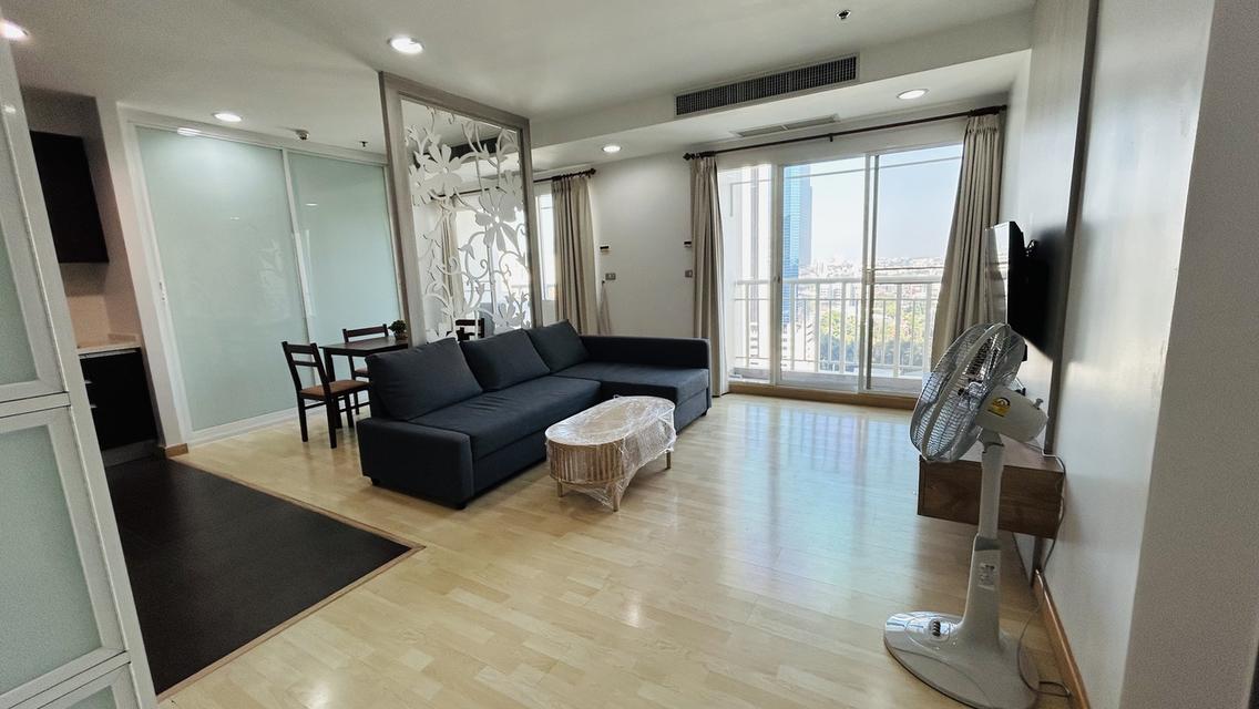 คอนโด 2 ห้องนอน สุขุมวิท 59 ใกล้ BTS ทองหล่อและเอกมัย ซอยกว้าง เงียบสงบ 1