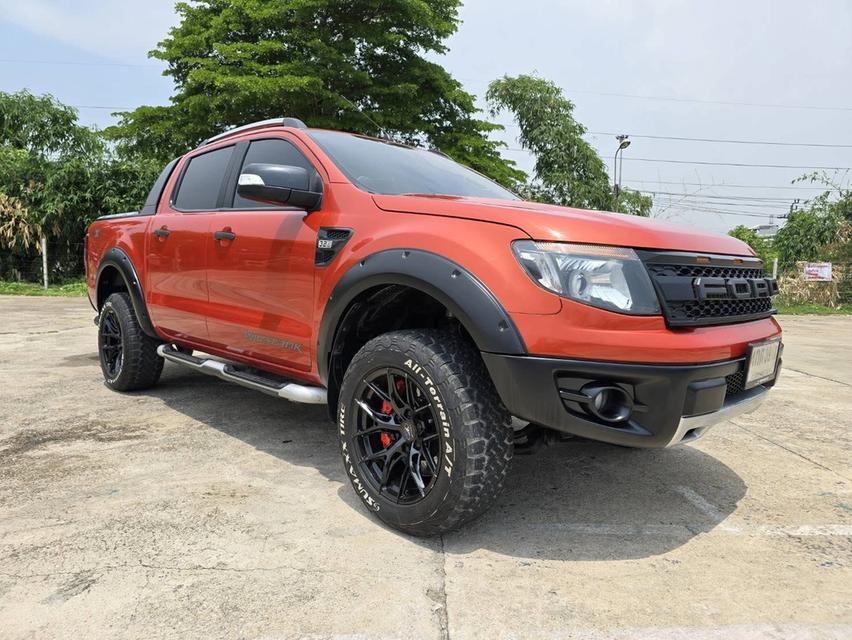 Ford Ranger 3.2Wildtrak 4x4 ปี 2015  แค่ชุดแต่งก็คุ้มแล้ว
