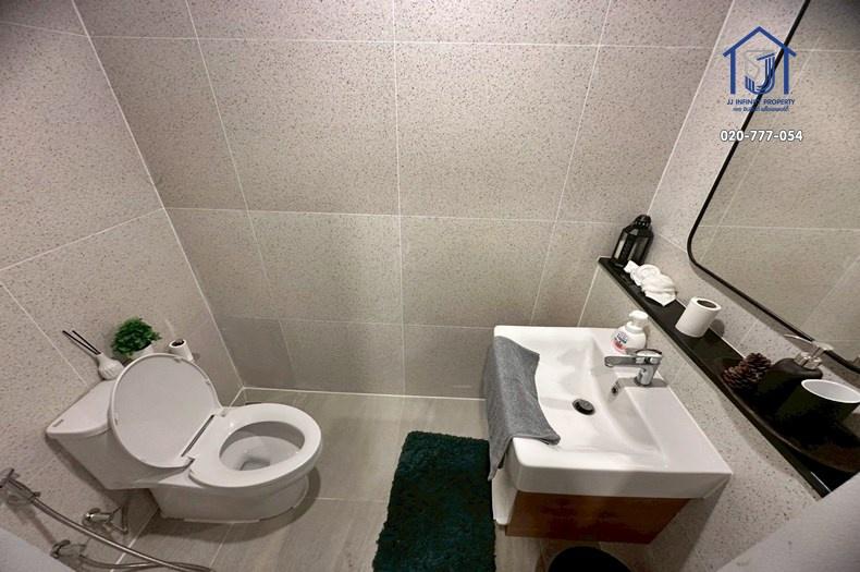 ขายทาวน์โฮม 3.5 ชั้น โครงการBritloft ถนนโชคชัย 4 แยก 28 ใกล้ MRT สถานีโชคชัย 4 พร้อมอยู่ 8