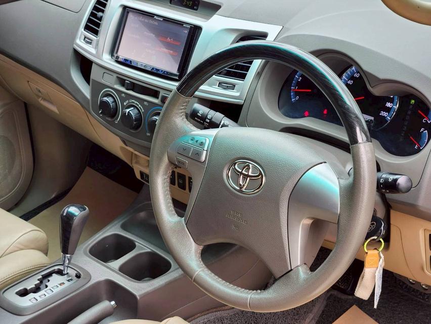 ขาย Toyota Fortuner 2.5V ปี13 10