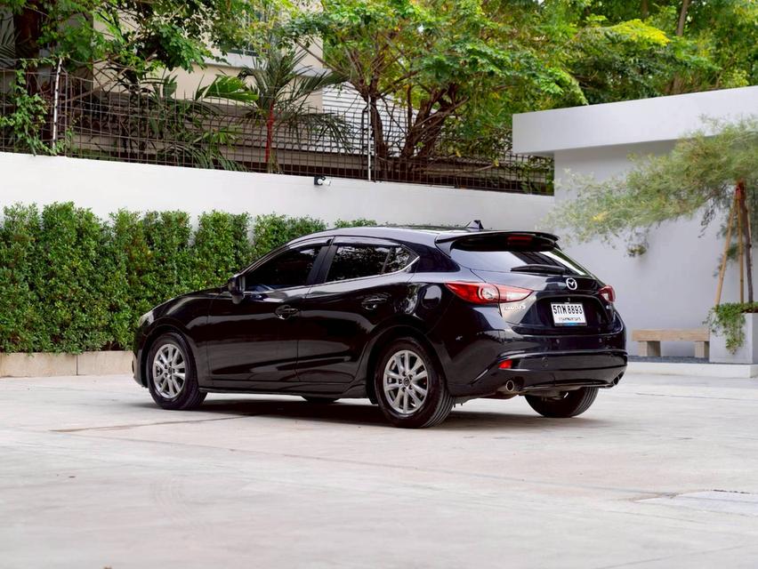 Mazda 3 2.0C Sport Hatchback ปี 2016 3