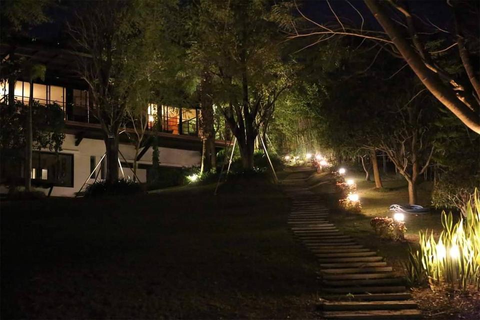 ขายบ้านบนเนินเขา ติดน้ำ บ้านพักตากอากาศเขาใหญ่ บ้านเขาใหญ่บนเนิน วิวเขาสวยมาก เนื้อที่ 1 ไร่ 2 งาน ติดเส้น 3052 โป่งตาลอง ใกล้ทอสคาน่า วเขาล้อมรอบ 14
