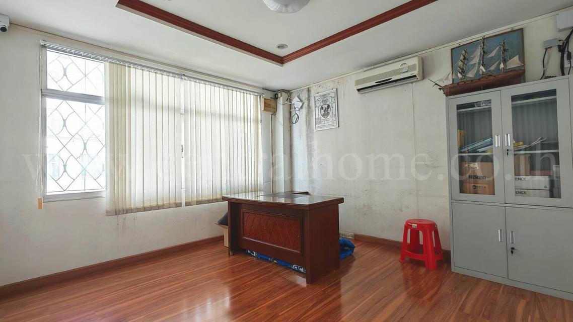 อาคารพาณิชย์ 4 ชั้นครึ่ง 2 คูหา ถนนพหลโยธิน (รังสิต - นวนคร) ใกล้ตลาดไท ถูกมาก 13