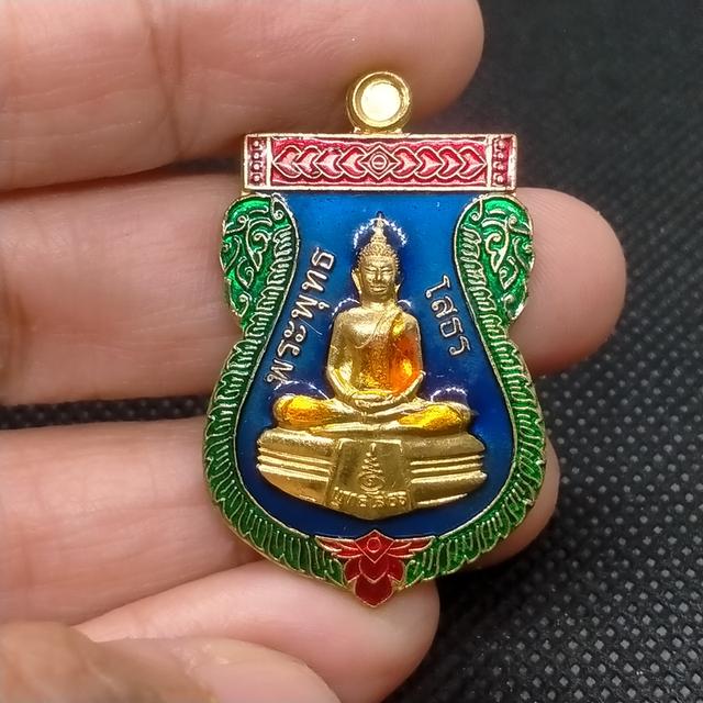 0175 หลวงพ่อเพชรโสธร เหรียญเสมาลงยาสี เมตตา มหานิยม