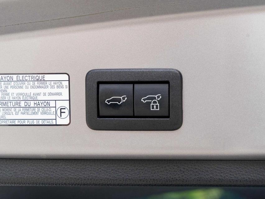 TOYOTA COROLLA CROSS 1.8 HYBRID PREMIUM SAFETY 2021Corolla Cross ตัวท็อป Hybrid ประหยัด 20-23 กม/ลิตร ขับสบาย รูปที่ 18