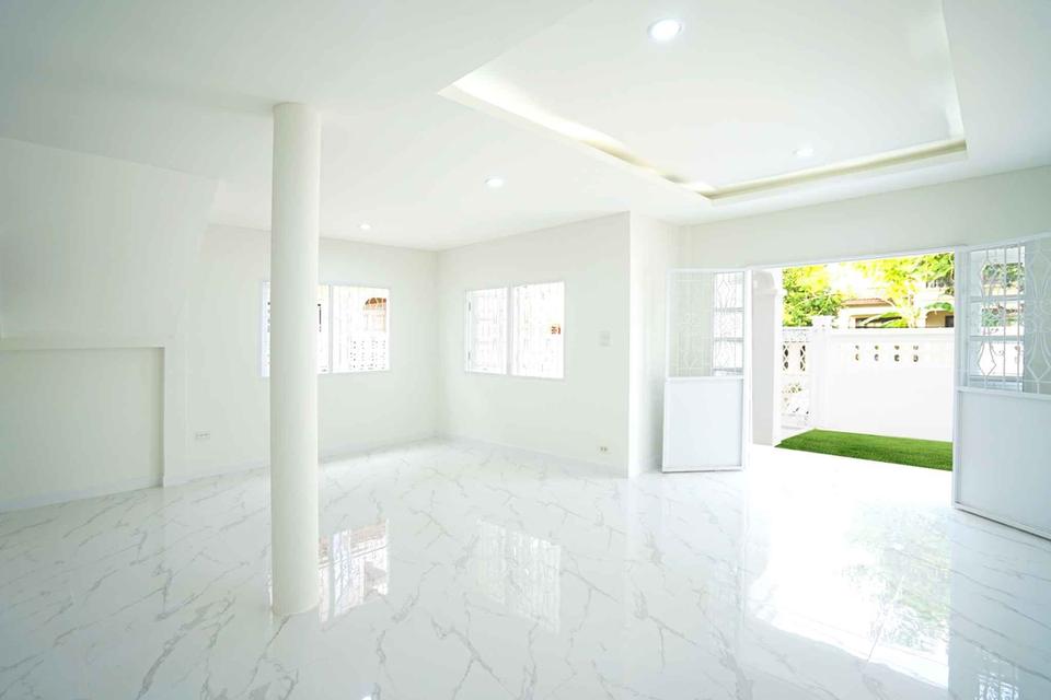 บ้านเดี่ยวหมู่บ้านวิเศษสุขนคร แสมดำ