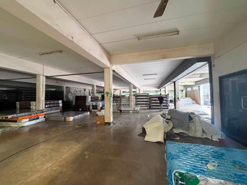 ให้เช่าโรงงาน เอกชัย 94 แขวงบางบอนเหนือ  พื้นที่ใช้สอย 5,520 ตรม 6