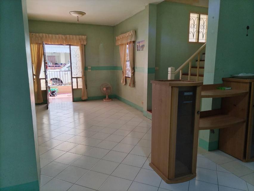 ทาวน์เฮ้าส์ 21 ตร.ว. 2ชั้น 4นอน 2น้ำ ม.ปิยวรารมย์1 บางบัวทอง(ถ.บางกรวย-ไทรน้อย) 9