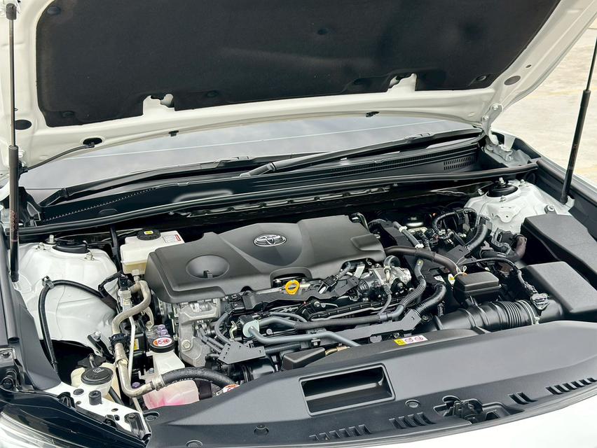 รหัสรถ PAT9221 Toyota Camry 2.5HEV Premium สีขาวมุก ปี 2022 18
