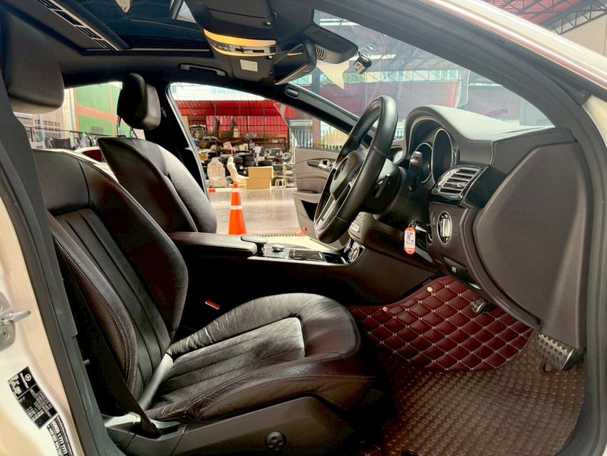 Mercedes-benz CLS250 W218 2.1 CDI SALOON AMG ปี2012จด2015 12