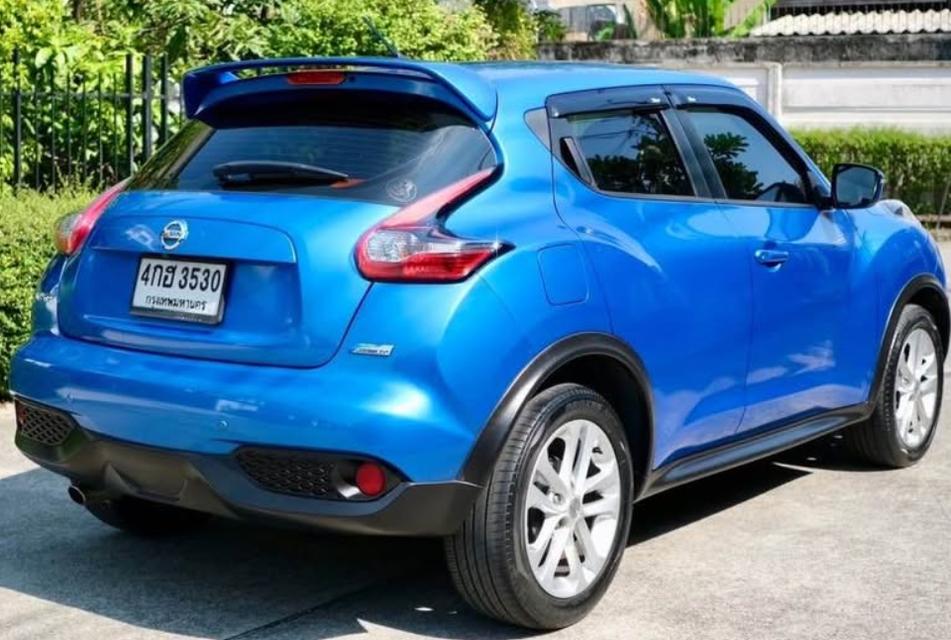 NISSAN JUKE สีน้ำเงิน 2