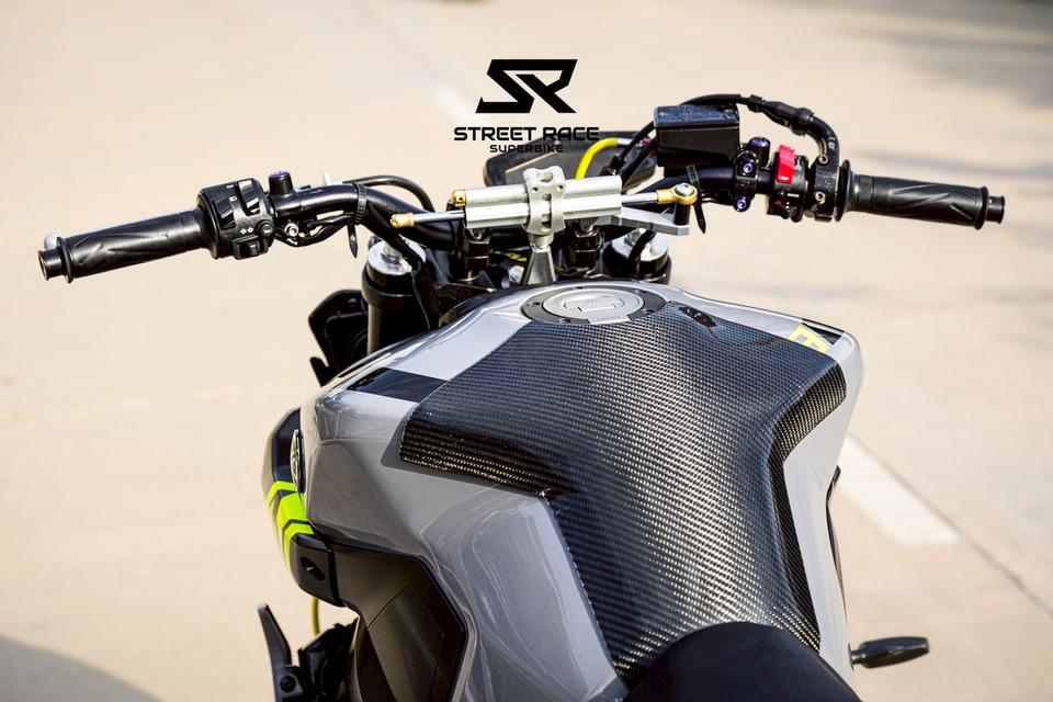 2017 Yamaha mt09 ปี 2017 สีเทา-ล้อเขียว ตัวแรง สายซิ่ง จอดเท่ ขี่เด่น หล่อครบในคันเดียว! 8