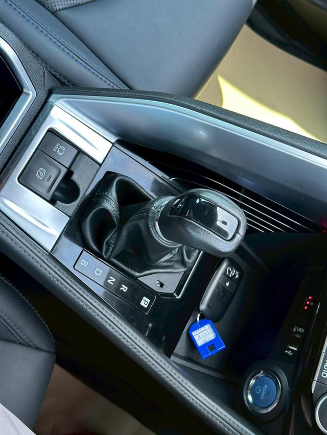 รหัสรถ PAT7148 Toyota Yaris Cross 1.5 Premium 2024 รูปที่ 18