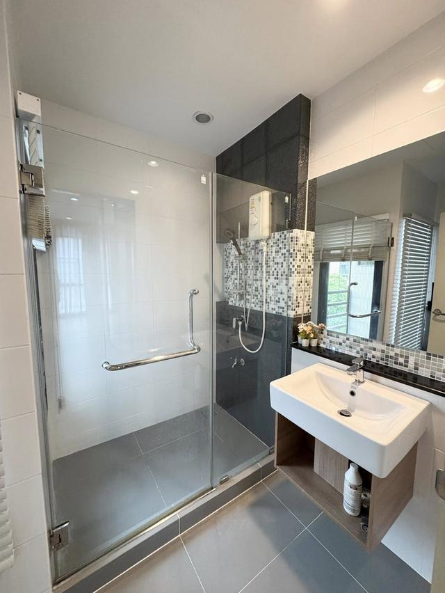 ขาย ทาวน์โฮม 3 ชั้นสุดหรู บ้านกลางเมือง ลาดพร้าว-เสรีไทย 52 สวยพร้อมอยู่ 7