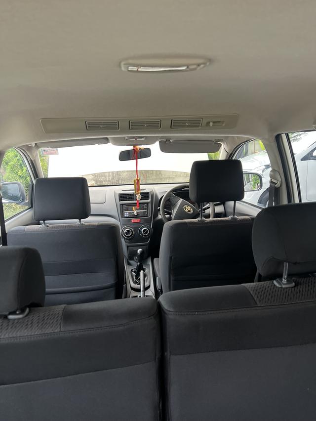 2014 Toyota Avanza 1.5 เกียร์ธรรมดา 16
