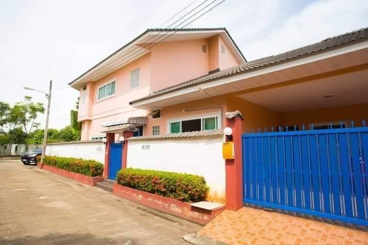 🏡 ขายบ้านแปลงมุม ติดแม่น้ำ พร้อมสระว่ายน้ำส่วนตัว 2