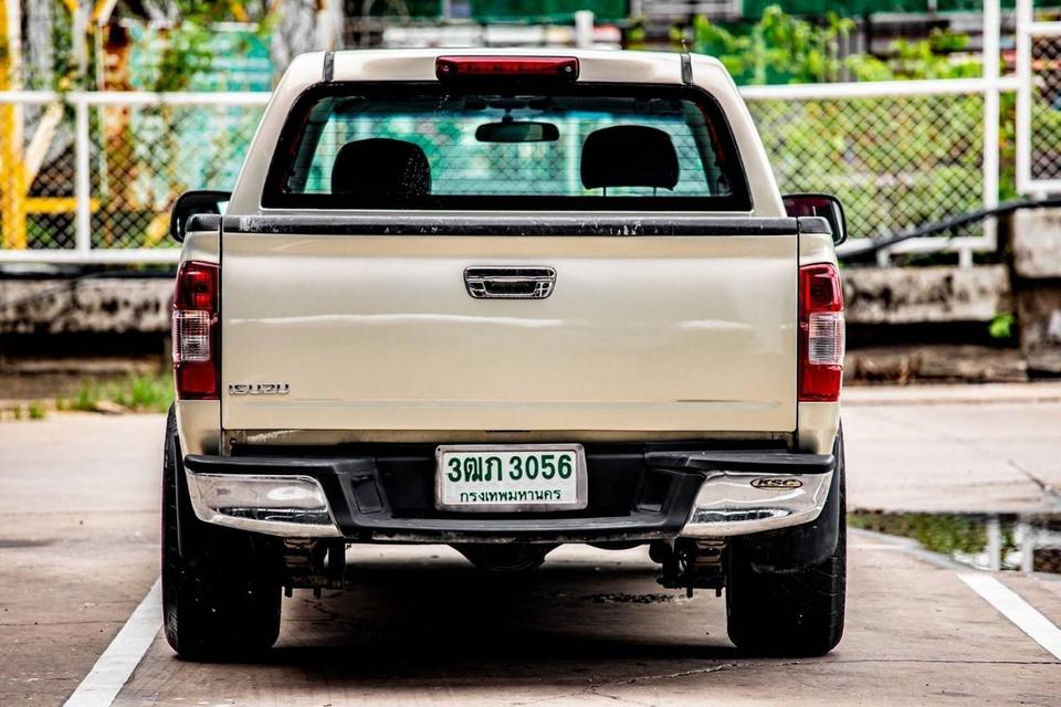 Isuzu D-Max 2.5 SLX Space Cab เกียร์ธรรมดา สีเทา ปี 2004 รหัส GT3056 17