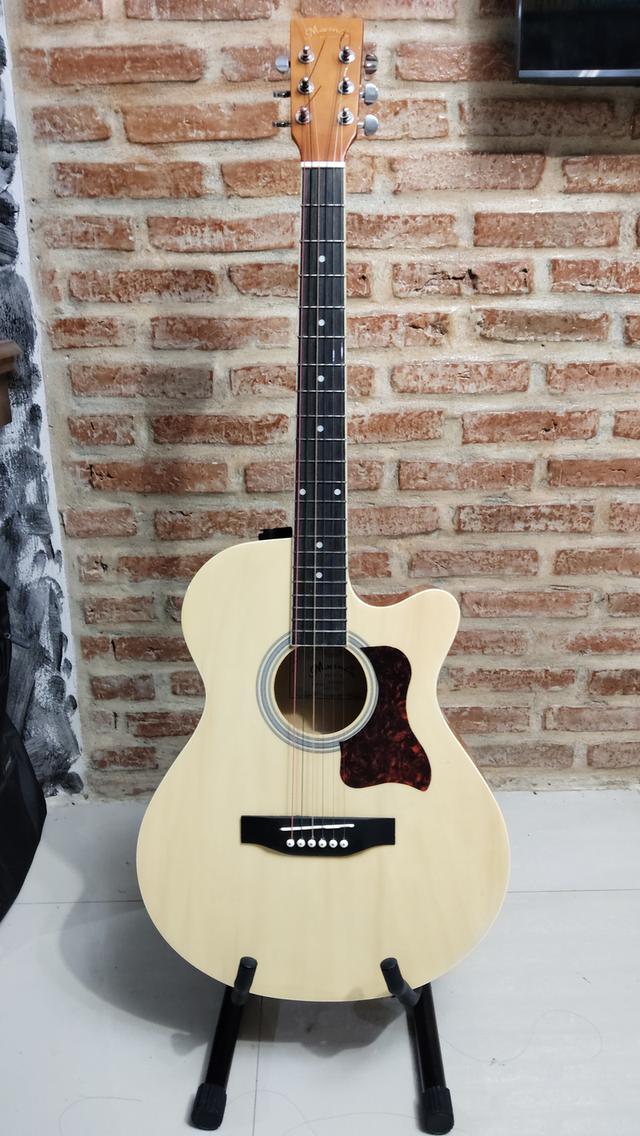 กีตาร์โปร่งMartinlee