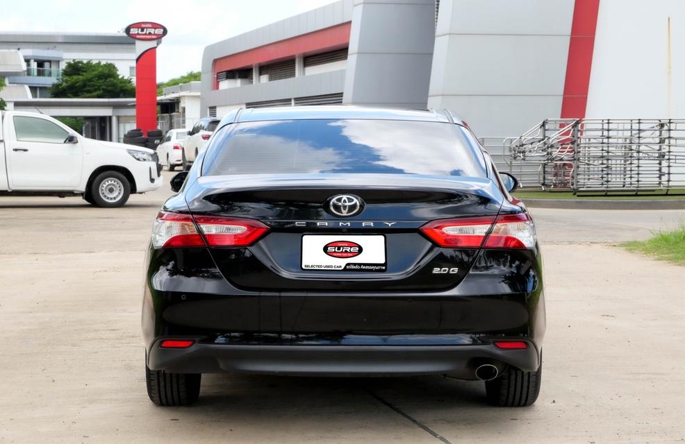 Toyota Camry 2.0G 2018 4