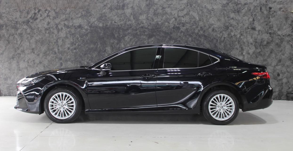 รหัสรถ JRS6969 TOYOTA CAMRY HEV Smart 2025 7