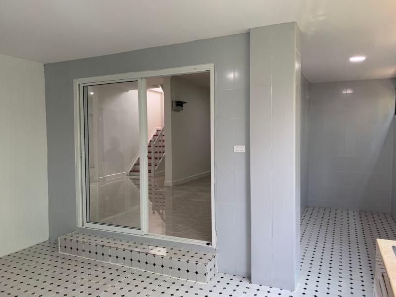 🏡 บ้านเดี่ยว 2 ชั้น รีโนเวทใหม่ พร้อมเข้าอยู่ ทำเลเชื่อมต่อหลายเส้นทาง | คลองสามวา ถ.นิมิตใหม่ 40 11