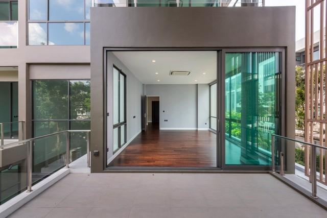 #ขายบ้านหรู 🏡 พร้อมสระว่ายน้ำ บ้านเดี่ยว 3 ชั้น ซ.วิภาวดี 62 ใกล้ทางด่วน – สนามบินดอนเมือง 17