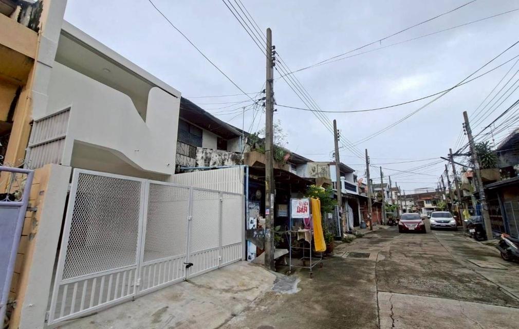 ขายทาวน์เฮ้าส์ 2 ชั้น ซอยอุดมสุข 47 รีโนเวทใหม่ทั้งหลังพร้อมอยู่ (N.1925) 13