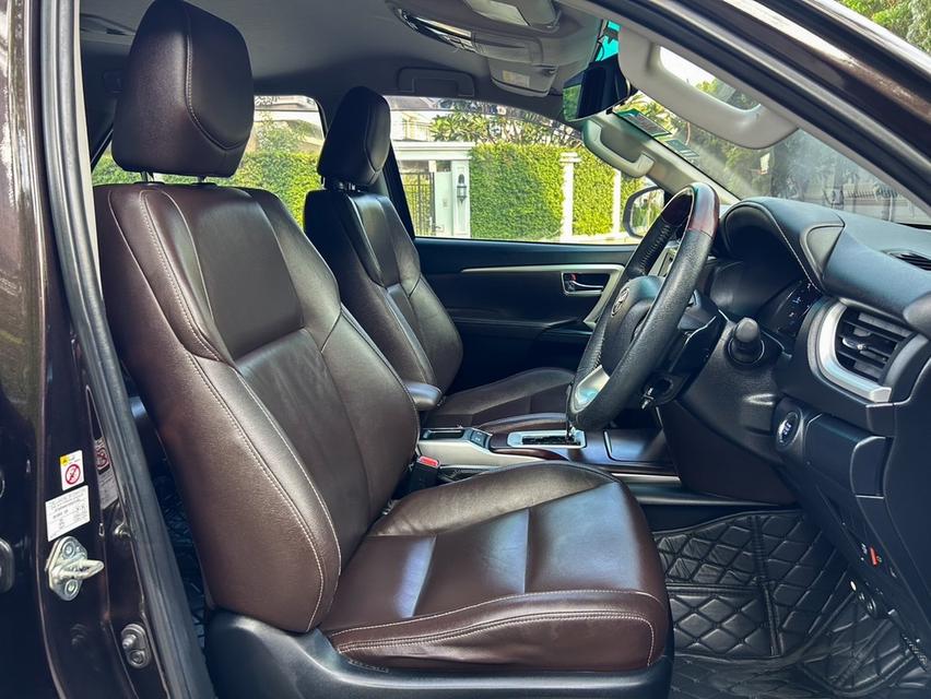 รหัสรถ AVA3361 💢 TOYOTA FORTUNER 2.8V ดีเซล Navi ปี 2016 8