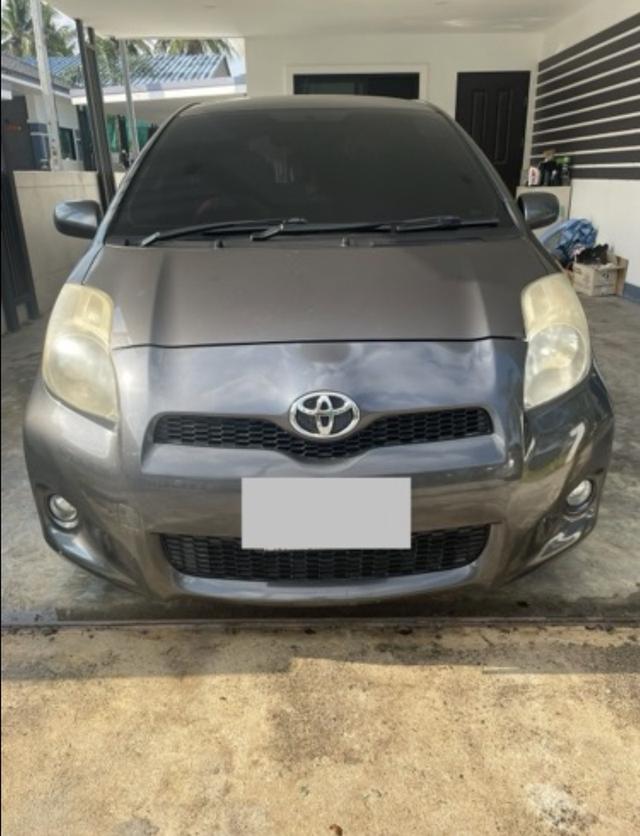 รถยนต์Toyota yarisมือสอง ปี 2013