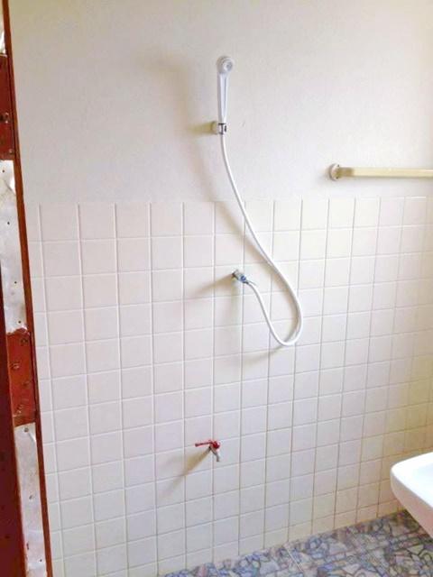 BTSอ่อนนุช 1กม.บิ๊กซี เอ็กซ์ตร้า อ่อนนุช 4-12 สุขุมวิท81 7-11ในซอย 300 ม. ตลาดอ่อนนุช 500ม. ทำขนส่งได้ ให้เช่าตึกแถว 4ชั 7