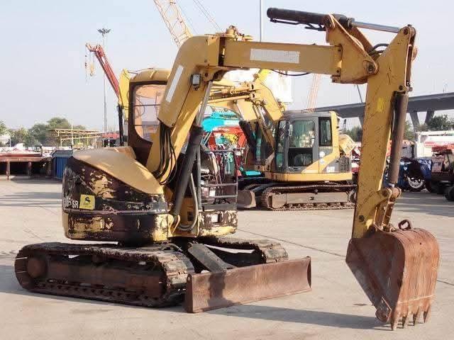 รถแบคโฮ CAT305C 2