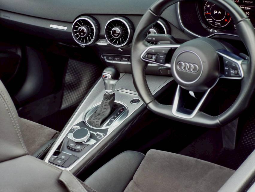 Audi TT 45TFSI Roadster ปี 2022 ไมล์ 19,000 km. 12