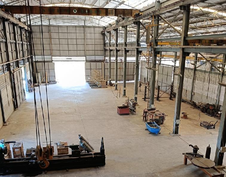 ให้เช่าโกดัง มีเครนพร้อมออฟฟิศ 4 ชั้น / ทำเล คลอง 6 ธัญบุรี / ถนนเลียบคลองหก 2