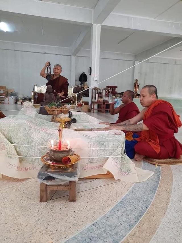 เต่าดวงเศรษฐี รวยทันใจ รุ่น. มหาโคตรเศรษฐี หลวงปู่หมุน ฐิตสีโล วัดบ้านจาน พร้อมกล่อง 10
