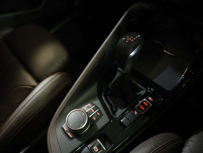 2020 BMW X1 2.0 F48 (ปี 16-20) sDrive20d M Sport SUV AT รูปที่ 13