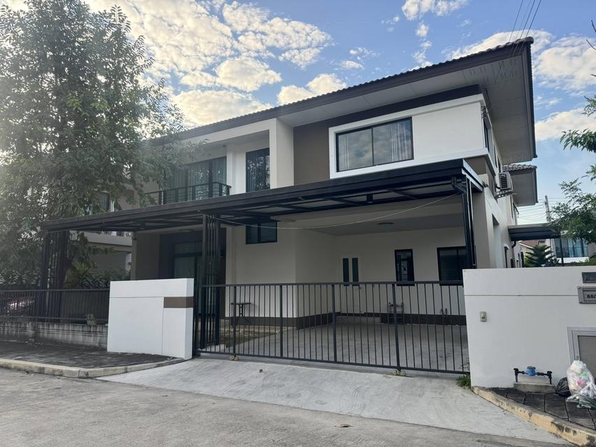 🏡 บ้านเดี่ยว 4 นอน สไตล์ครอบครัว! รับสัตว์เลี้ยง ใกล้ตลาดแม่กวง Spacious 4-Bedroom House for Rent - Pet Friendly & Secure Project! 9