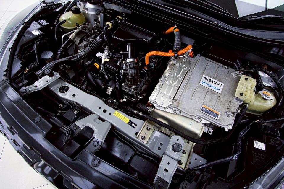 รหัสรถ 5B649 KICKS: 1.2 V 2020 15