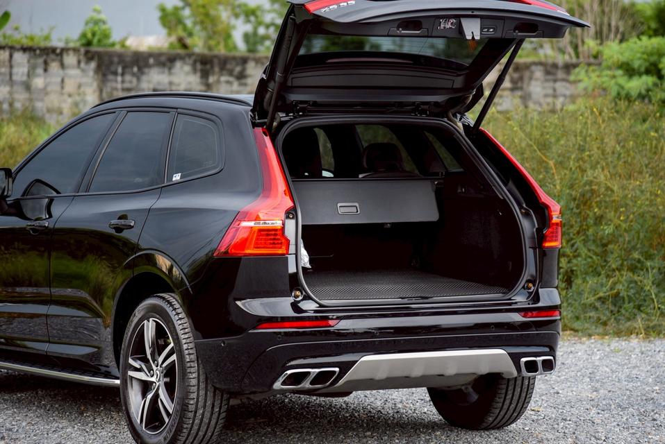 รหัสรถ CBL6771 VOLVO XC60 T8 Recharge AWD R-Design (Plug-in Hybrid) AT 2021 6