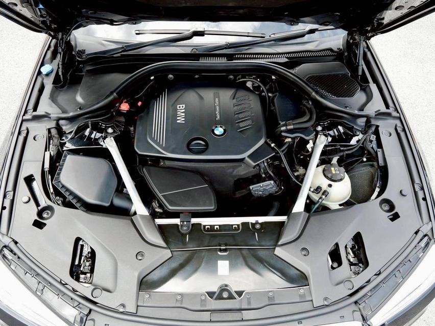 รหัสรถ PR7572 BMW G30 520d M-Sport Package จดทะเบียนปี 2020 Fulloption 11
