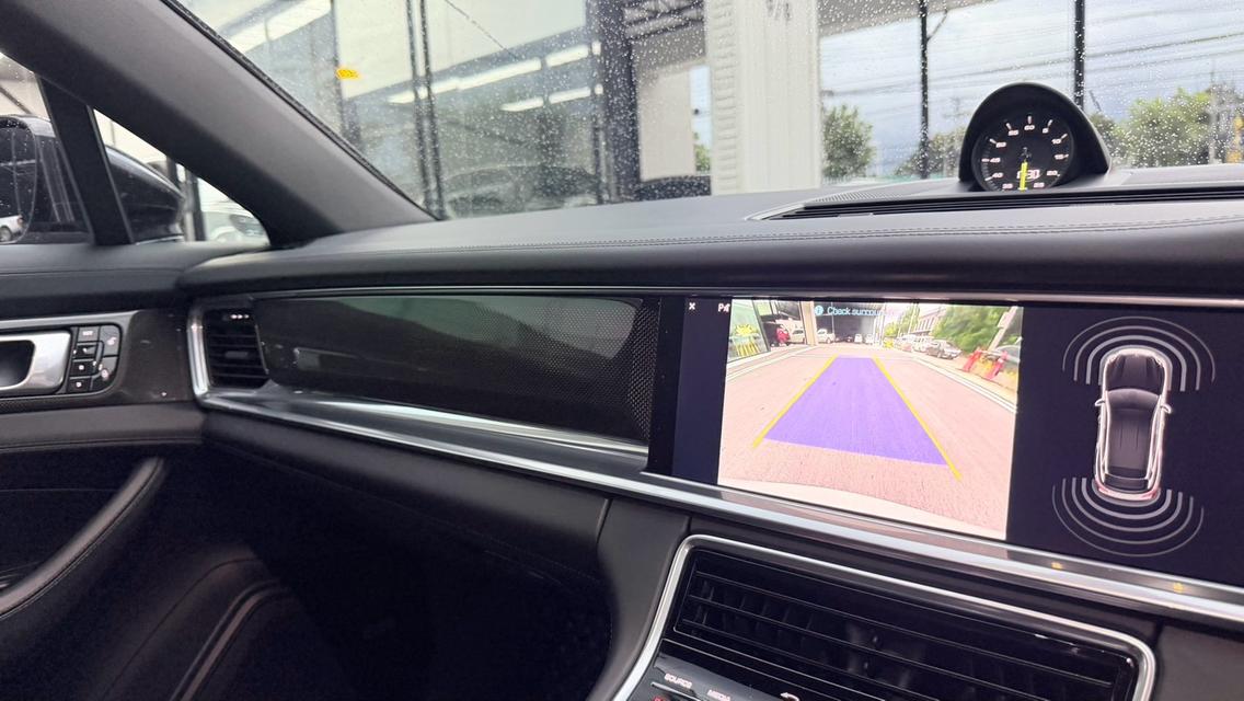 PORSCHE PANAMERA 2.9 E-HYBRID 2019 เป็นตัว 5 ประตู สี Crayon รูปที่ 11