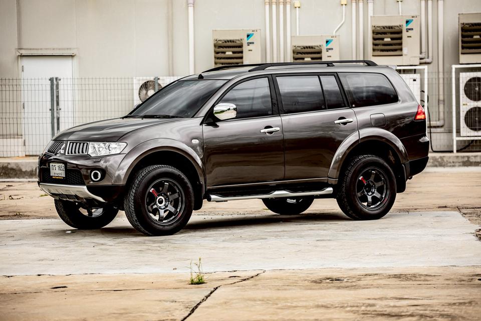 MITSUBISHI PAJERO Sport 2.5 GT ปี 2011 Auto สีเทา 11