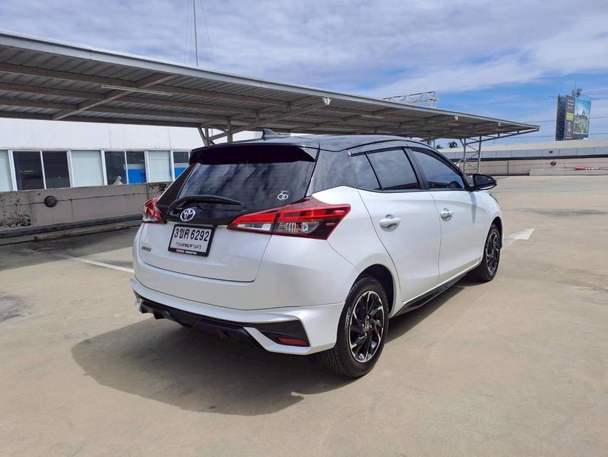 TOYOTA YARIS, 1.2 SPORT PREMIUM (สีขาว) ปี2022 ✅ รถมือเดียวออกห้างป้ายแดง รถบ้านแท้ๆ 6
